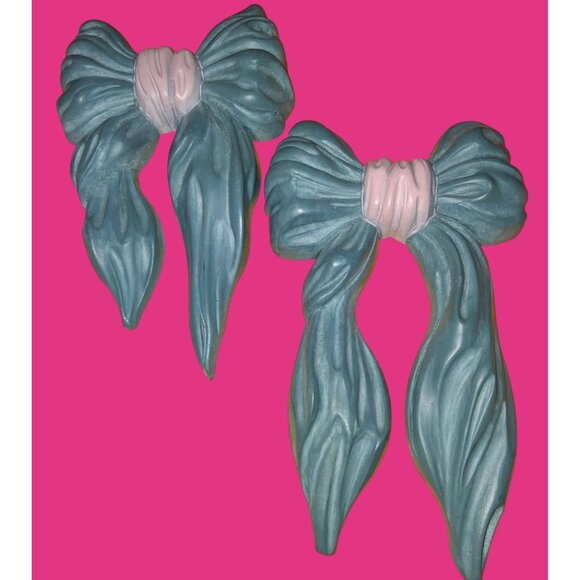 Lot Of 2 Homco Vintage Resin Wall Bows With Hangers - Gray Pink - 7x5 Inches - Picture 1 of 6